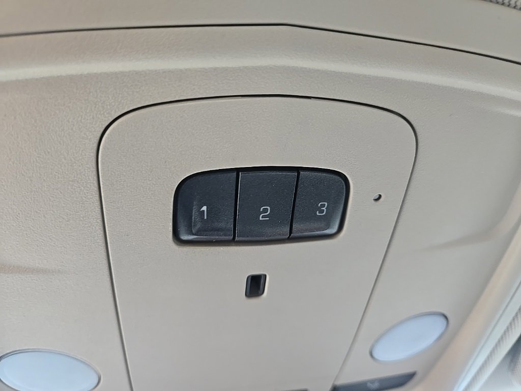 Used 2013 Cadillac XTS Luxury w/ Driver Awareness Package image 65