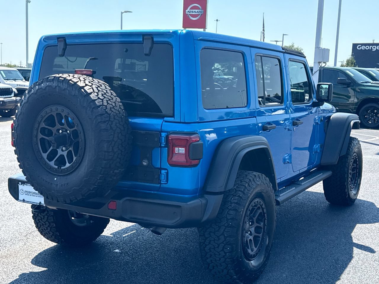 Used 2022 Jeep Wrangler Unlimited Sport AWD/4WD image 3