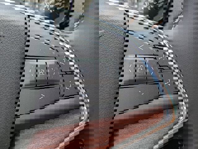 New 2025 Cadillac XT5 Premium Luxury image 28