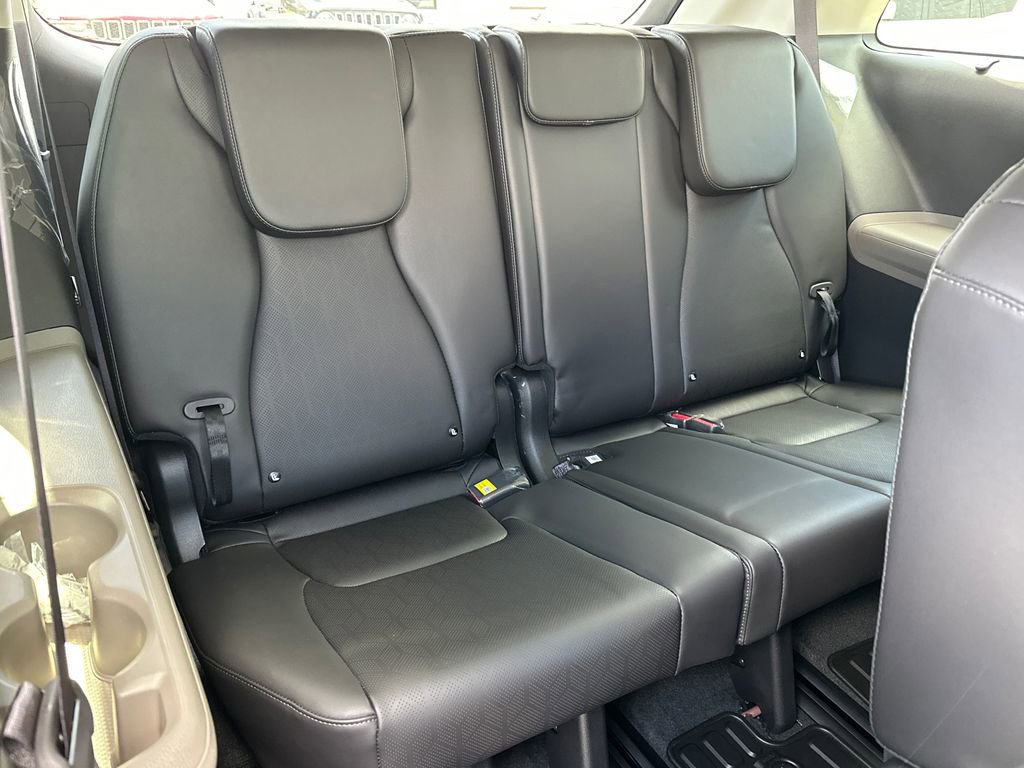New 2026 Kia Carnival EX FWD image 15