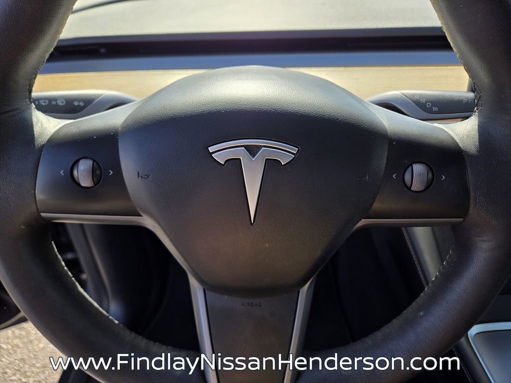 Used 2022 Tesla Model Y Performance AWD/4WD image 26