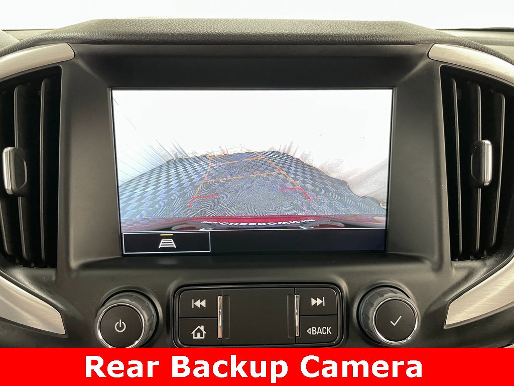 Used 2024 GMC Terrain SLT image 3