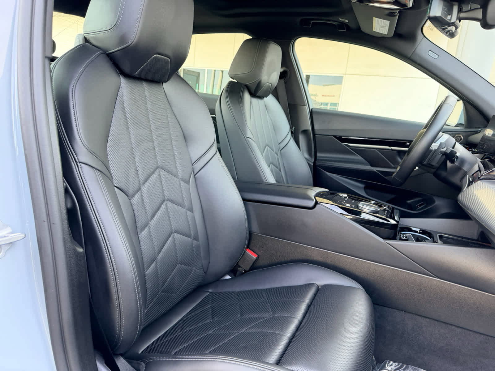 Used 2026 BMW 530i xDrive image 23