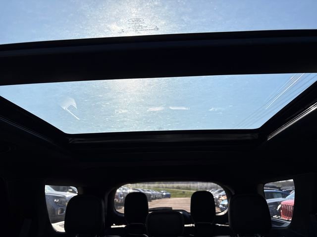 Used 2021 Ford Explorer ST w/ ST Street Pack image 17