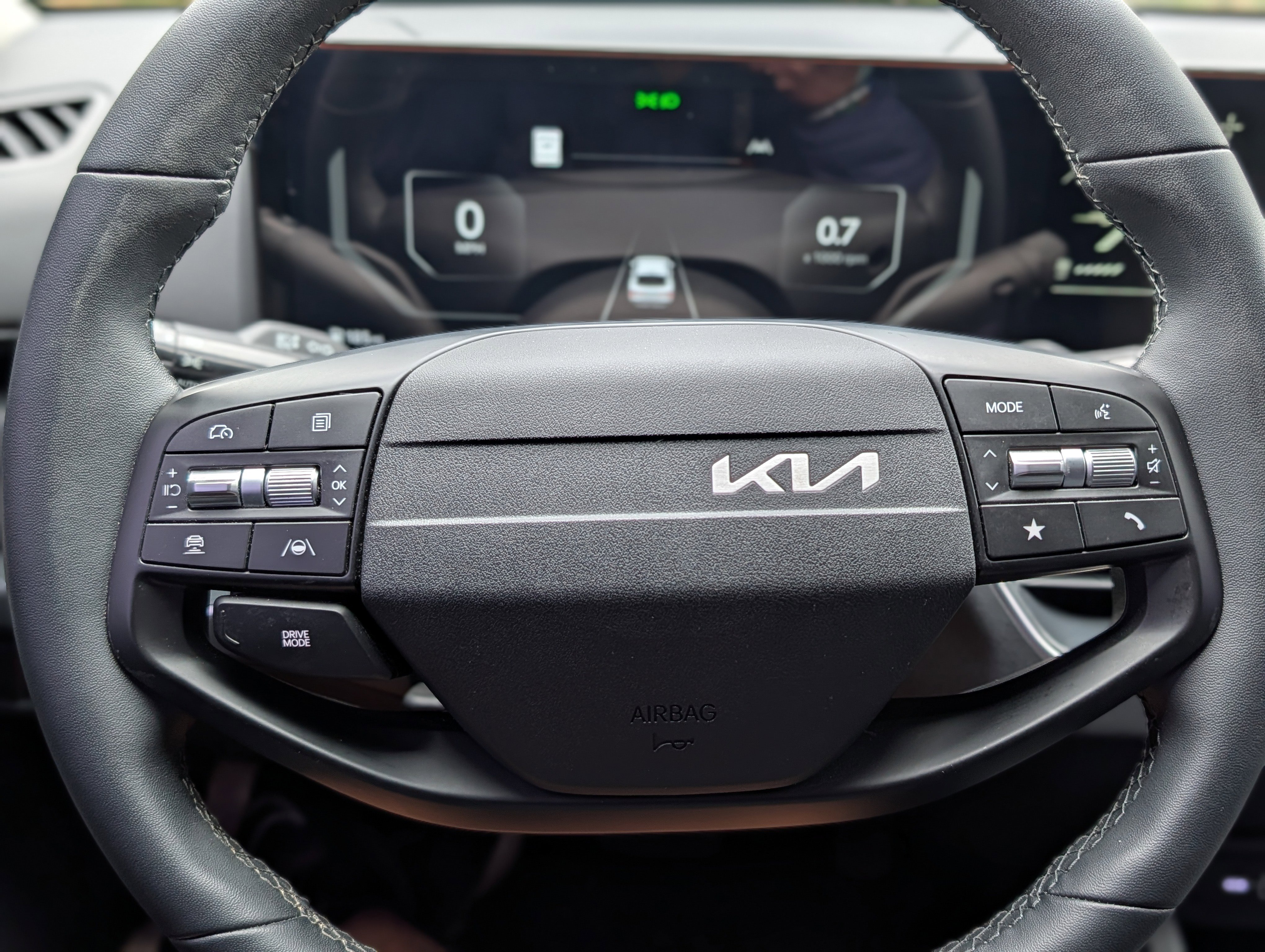 Used 2025 Kia K4 EX image 22