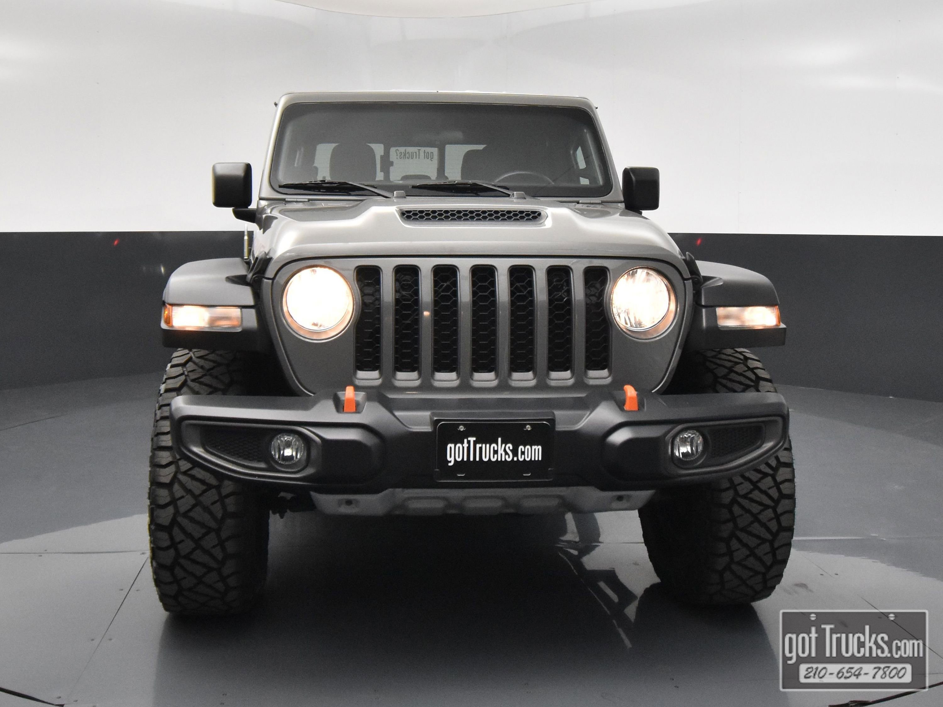 Used 2020 Jeep Gladiator Mojave w/ Trailer Tow Package AWD/4WD image 48
