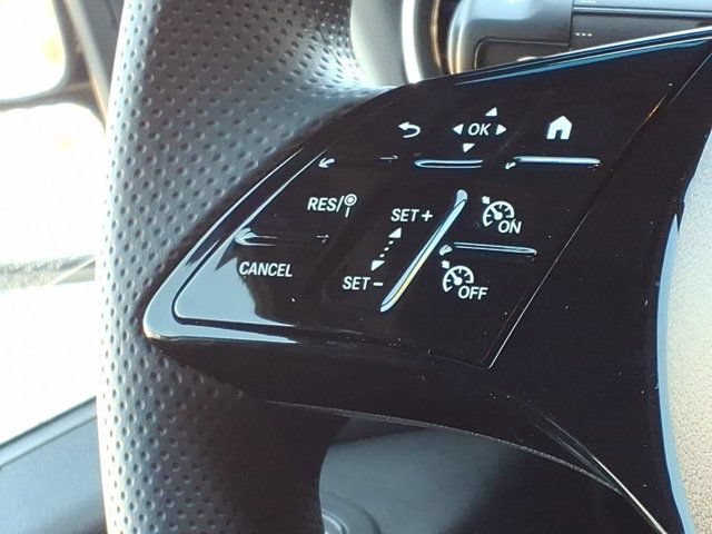 New 2025 Mercedes-Benz eSprinter 170 Cargo image 10