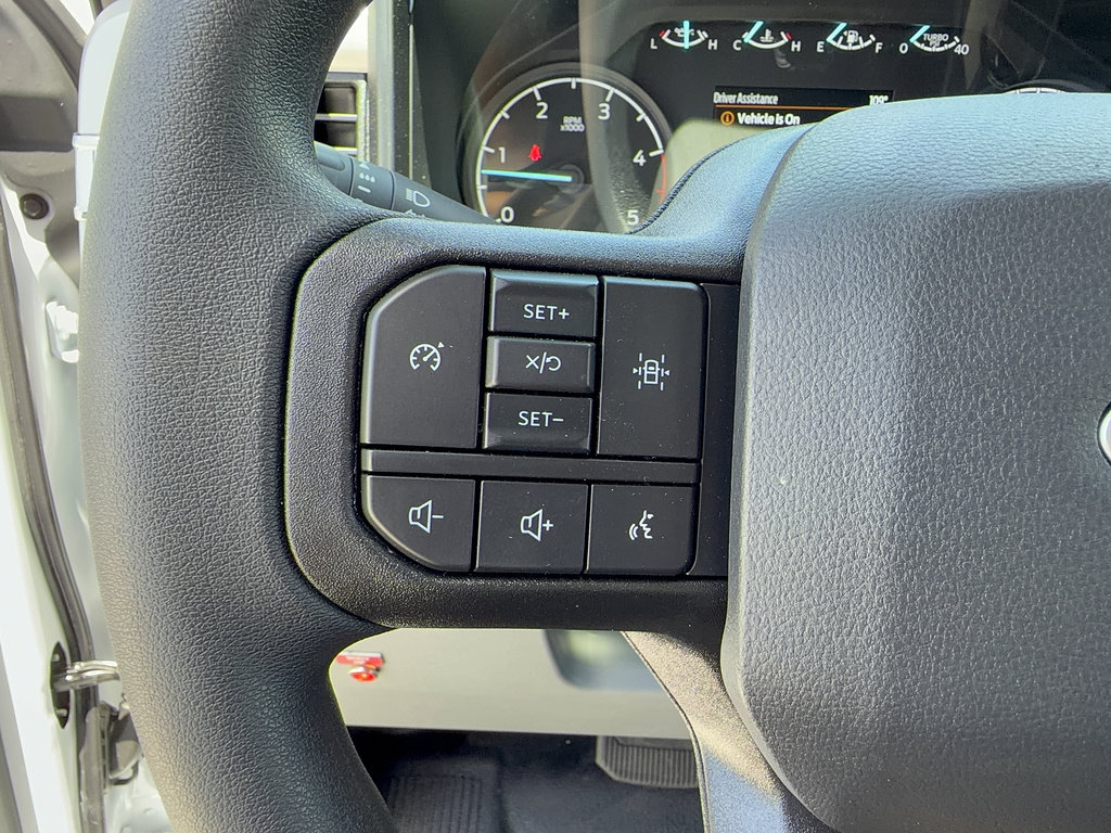 New 2026 Ford F550 4x4 Crew Cab image 31