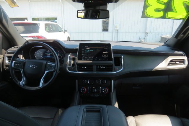 Used 2023 Chevrolet Tahoe Z71 AWD/4WD image 17