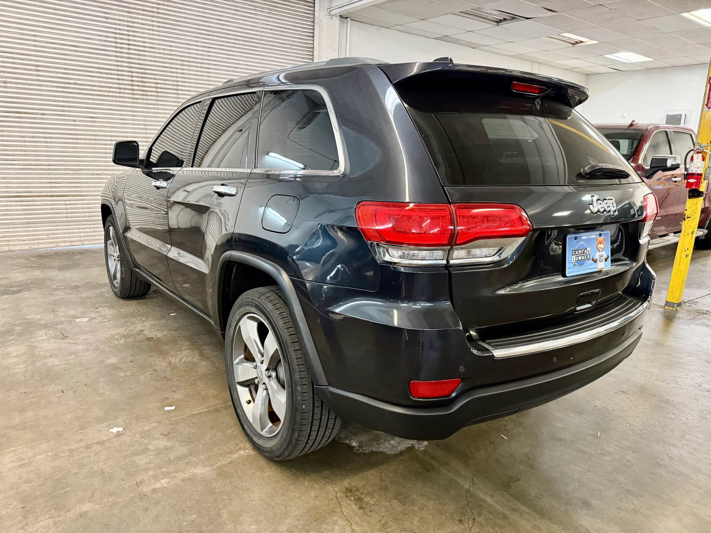 Used 2015 Jeep Grand Cherokee Limited RWD image 7