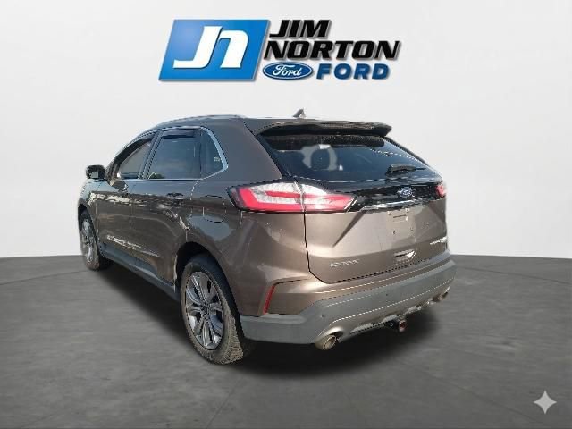 Used 2019 Ford Edge Titanium FWD image 7