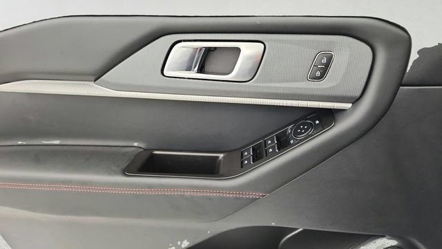 Certified 2026 Ford Explorer ST-Line AWD/4WD image 21