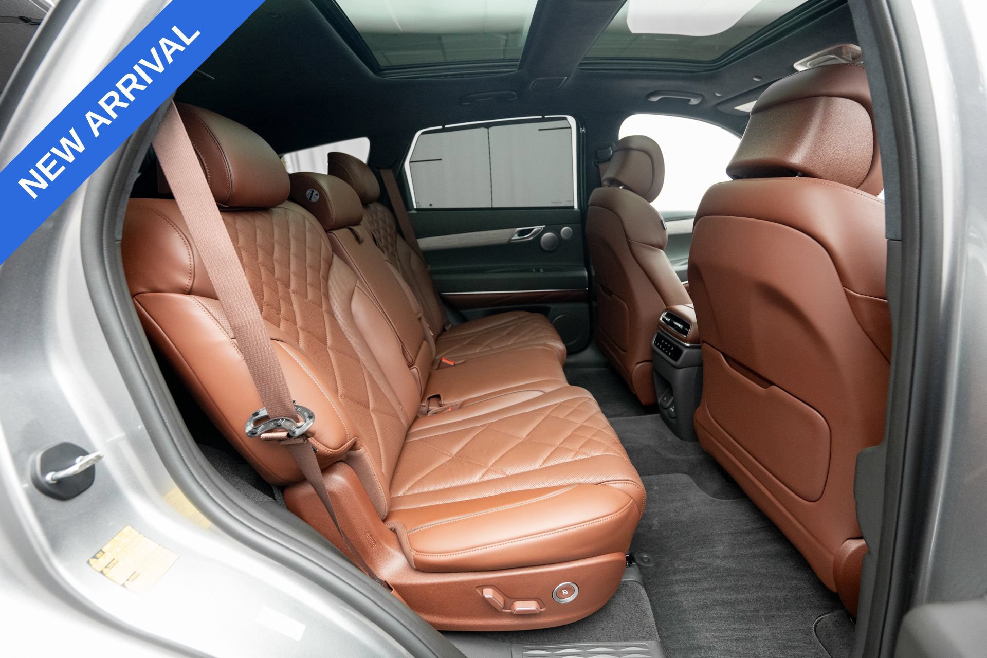 Used 2025 Genesis GV80 3.5T Prestige AWD/4WD image 17
