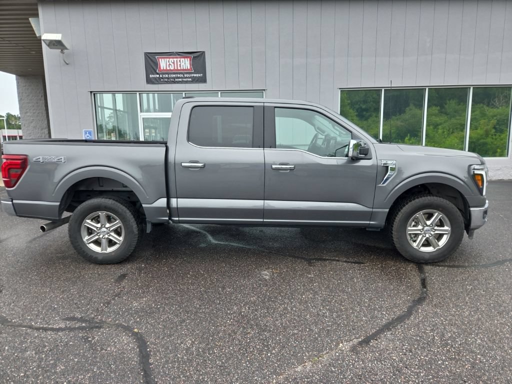Used 2025 Ford F150 Lariat AWD/4WD image 2