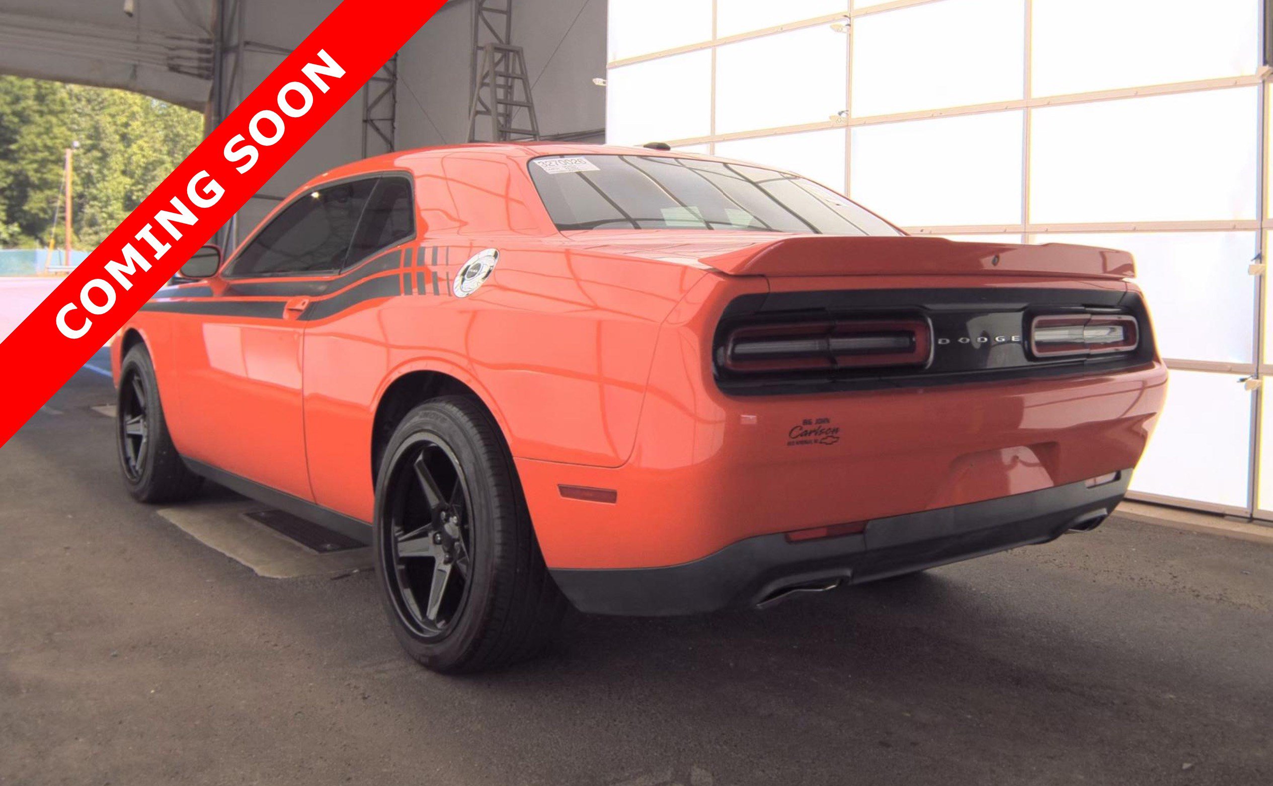 Used 2019 Dodge Challenger SXT RWD image 5