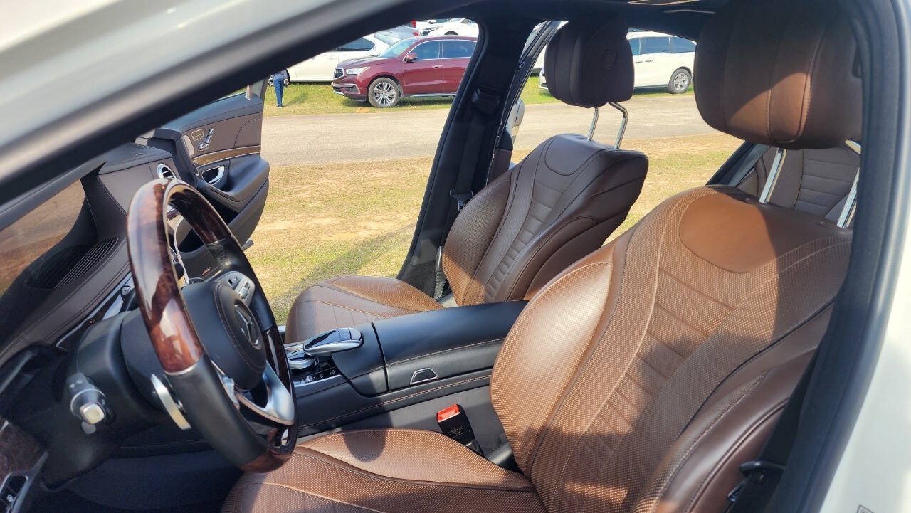 Used 2018 Mercedes-Benz S 560 Sedan image 40