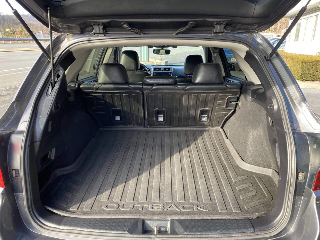 Used 2019 Subaru Outback 3.6R Limited w/ Protection Package #1 image 13