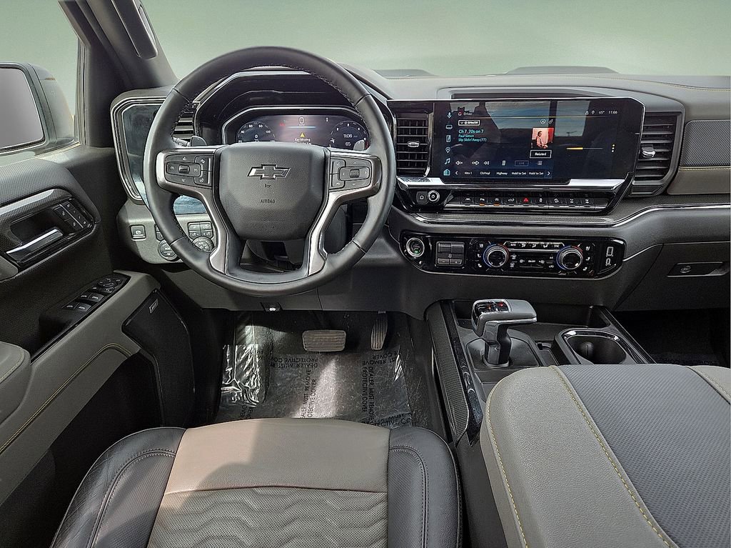 Used 2025 Chevrolet Silverado 1500 ZR2 image 19