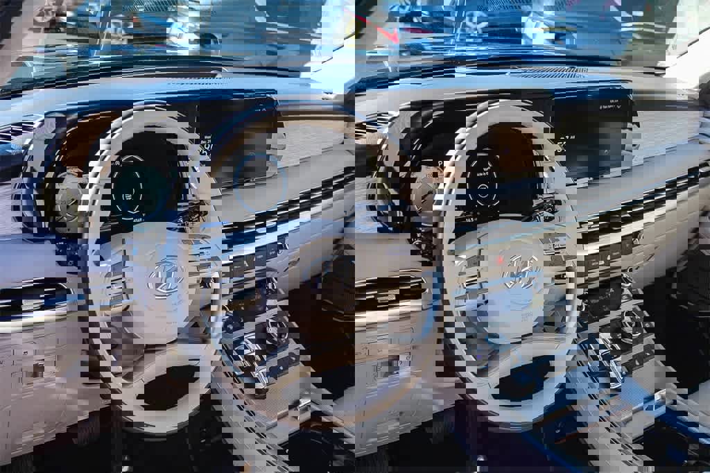 Used 2023 Hyundai Palisade Calligraphy w/ Cargo Package image 21