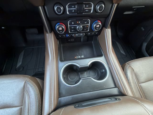 Used 2023 Chevrolet Tahoe High Country AWD/4WD image 23