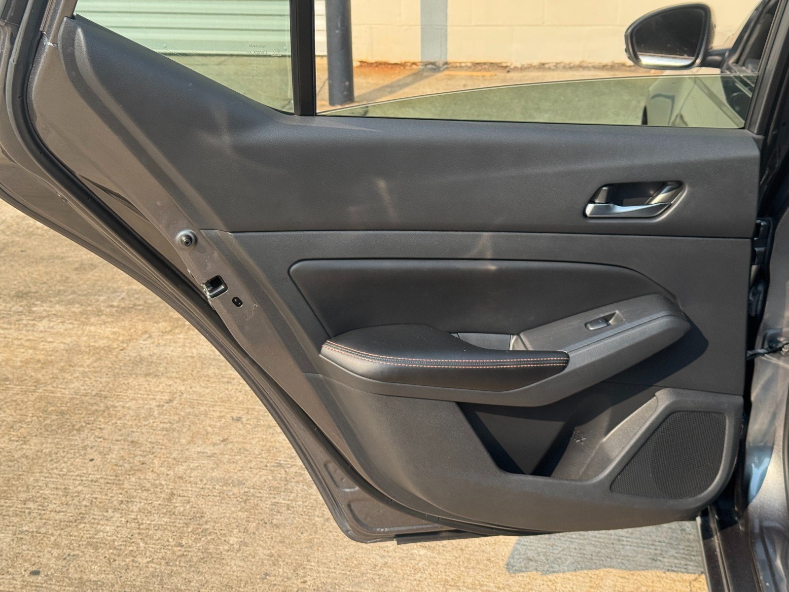 Used 2022 Nissan Altima 2.0 SR FWD image 36