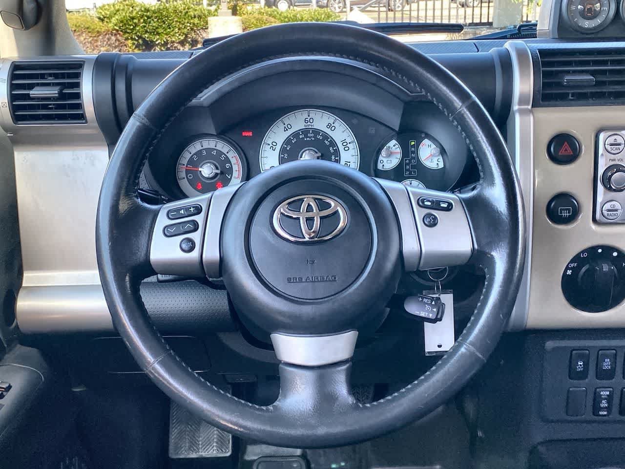 Used 2014 Toyota FJ Cruiser 4WD w/ Upgrade Package image 14