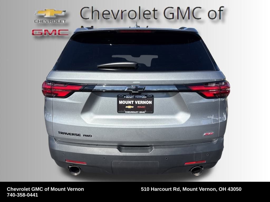 Used 2023 Chevrolet Traverse RS image 4