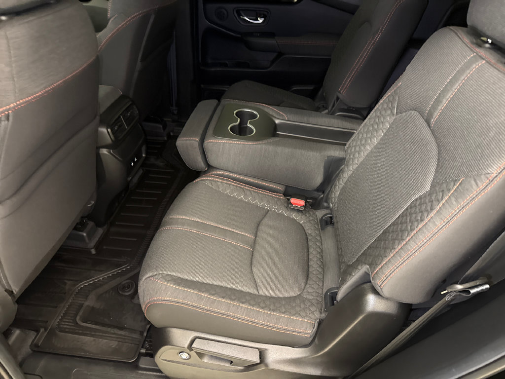 New 2026 Honda Pilot Sport image 16