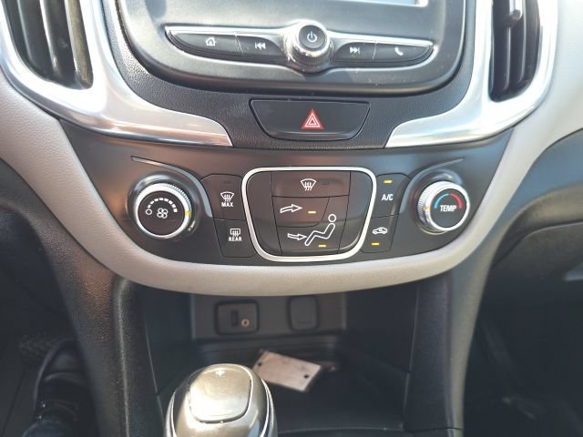 Used 2018 Chevrolet Equinox LS FWD image 22