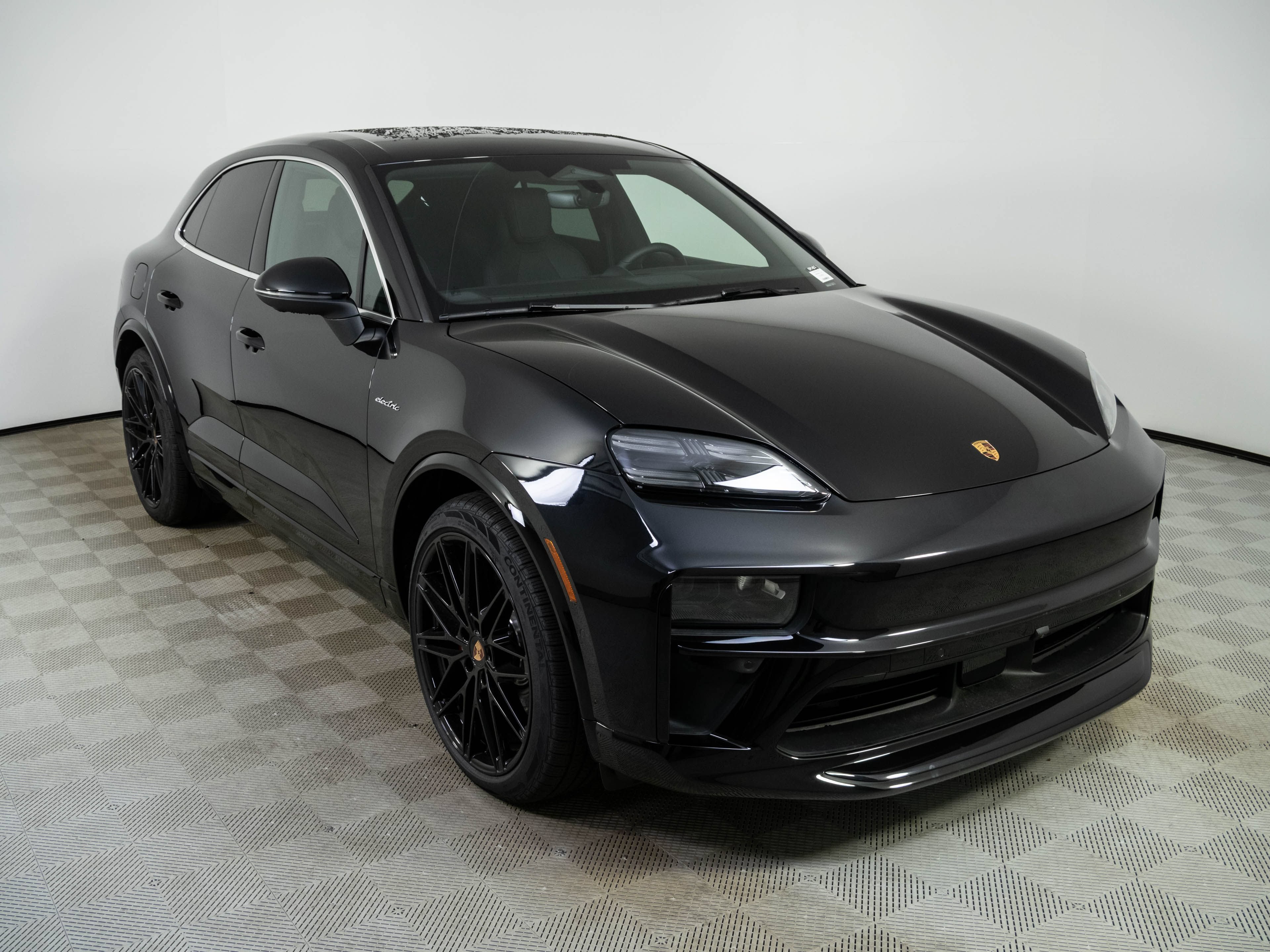 New 2026 Porsche Macan 4S Electric AWD/4WD image 27