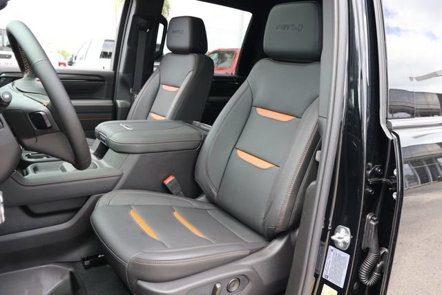 New 2026 GMC Sierra 3500 AT4 w/ AT4 Premium Plus Package AWD/4WD image 15