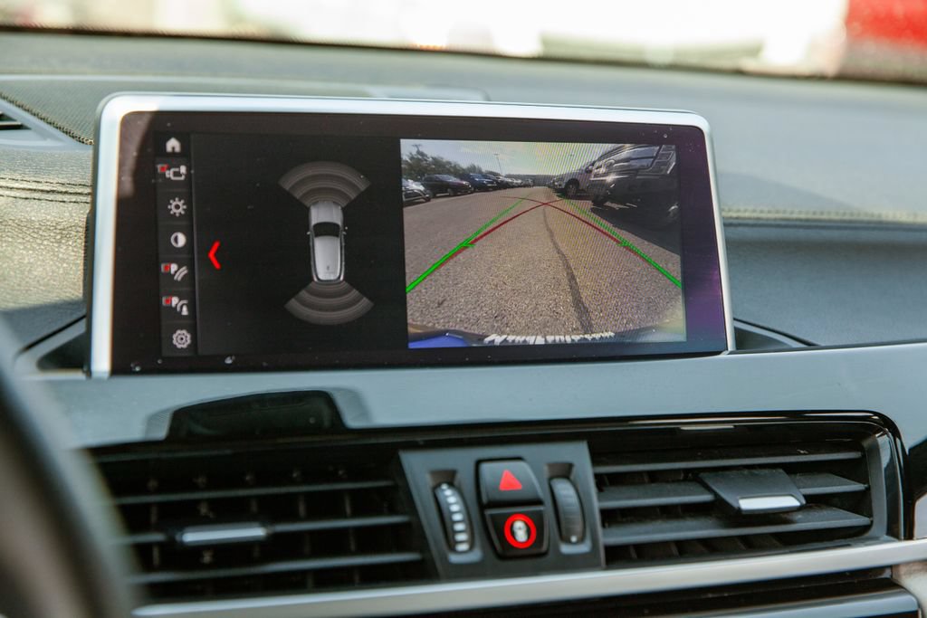 Used 2020 BMW X2 sDrive28i FWD image 16