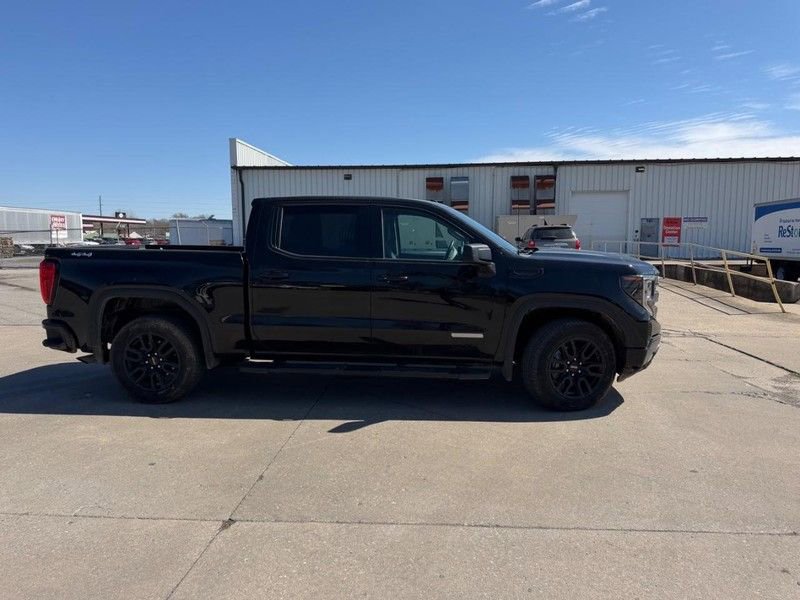 Used 2023 GMC Sierra 1500 Elevation w/ LPO, Elevation Black Package image 2
