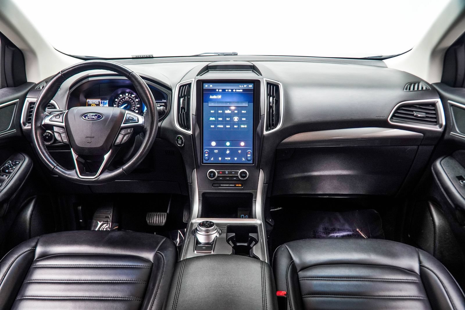 Used 2023 Ford Edge SEL AWD/4WD image 5