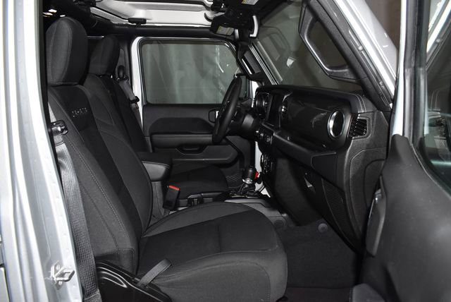 Used 2023 Jeep Wrangler Sahara image 26