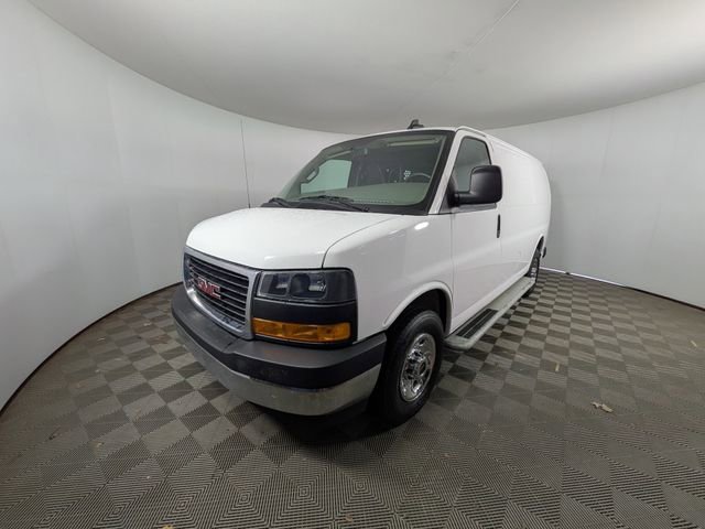 Used 2024 GMC Savana 2500 w/ Driver Convenience Package RWD image 25