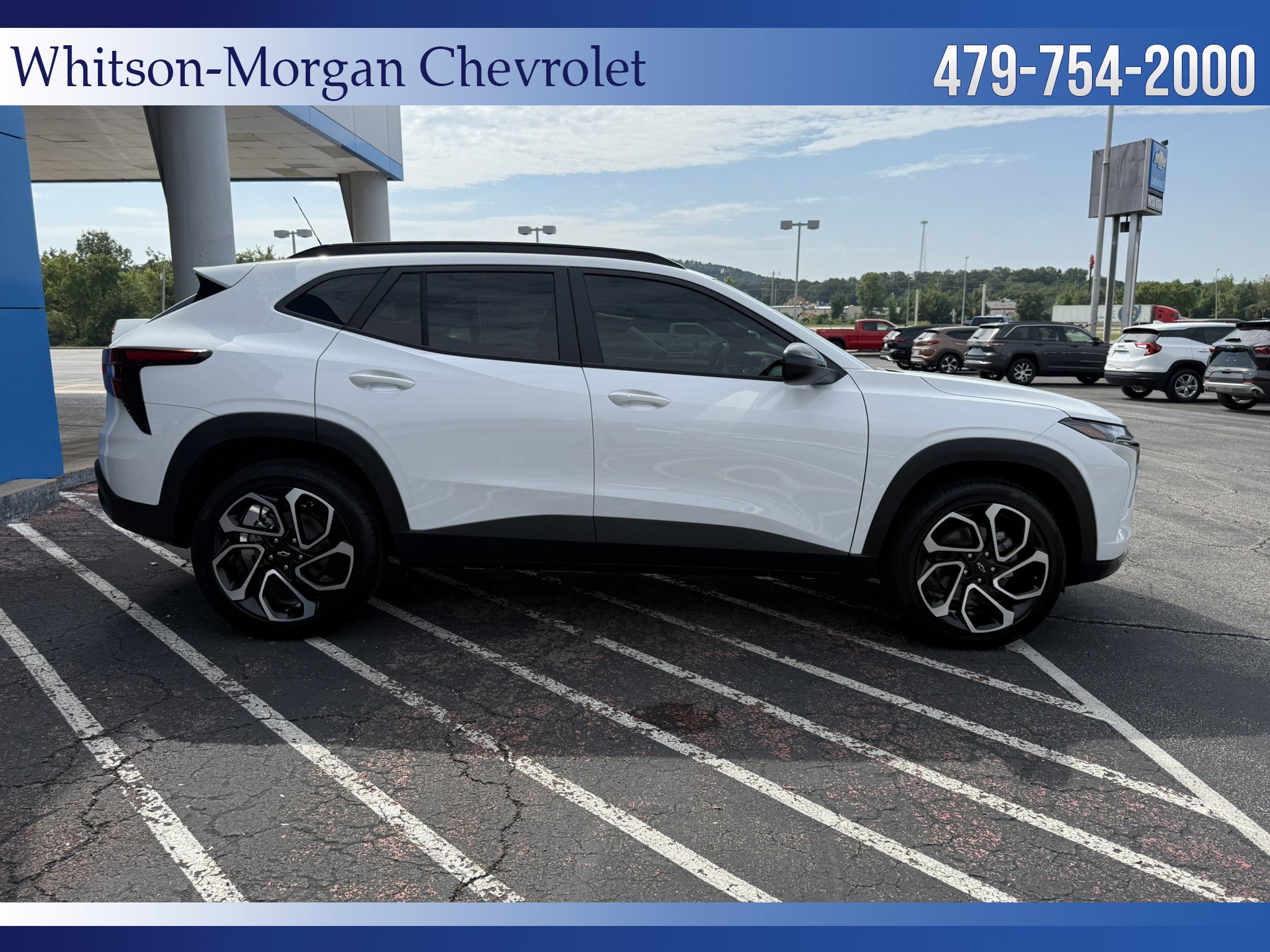 New 2025 Chevrolet Trax RS w/ Sunroof Package image 5