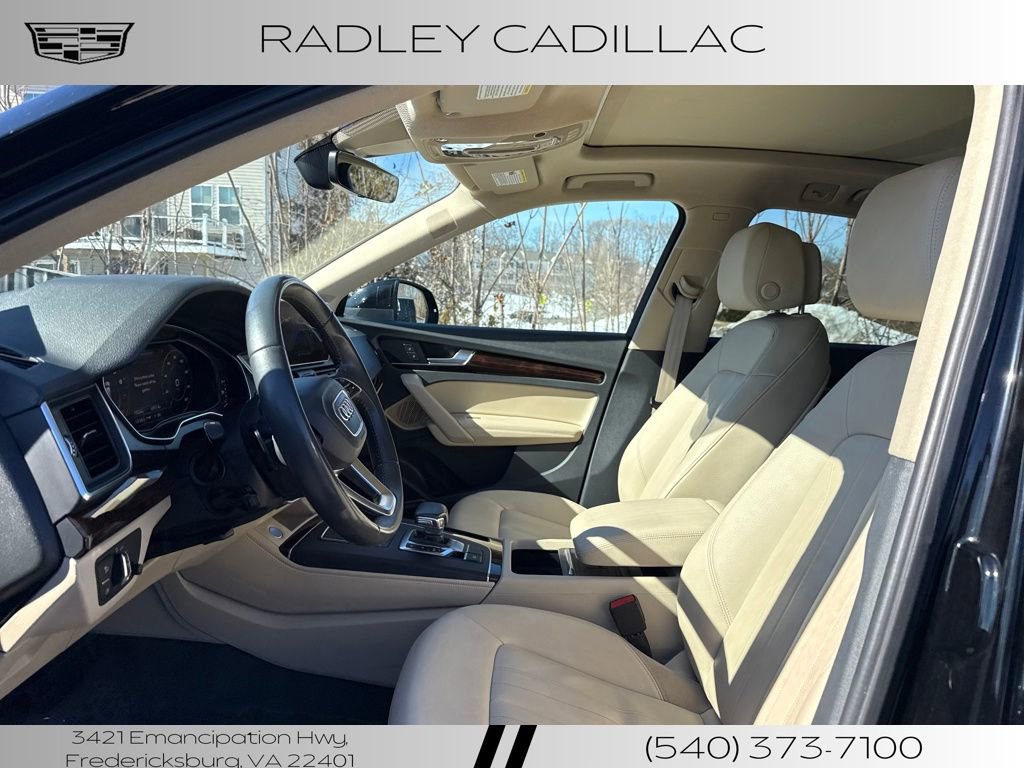 Used 2019 Audi Q5 2.0T Premium Plus w/ Premium Plus Package image 3