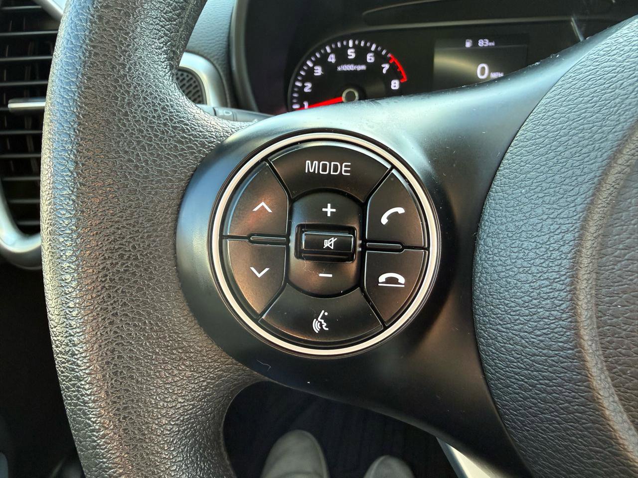 Used 2021 Kia Soul LX image 11