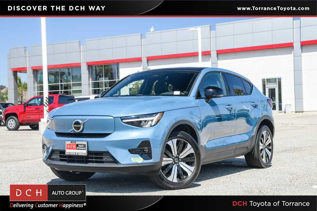 Used 2023 Volvo C40 P8 Recharge Plus AWD/4WD video 1