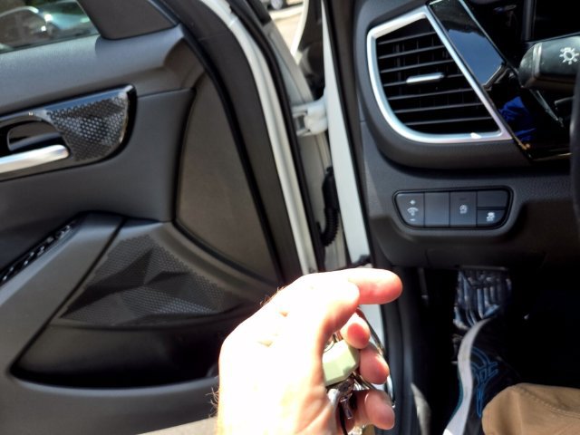 Used 2024 Kia Seltos S FWD image 18