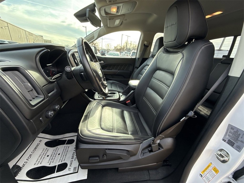 Used 2022 GMC Canyon Denali image 33