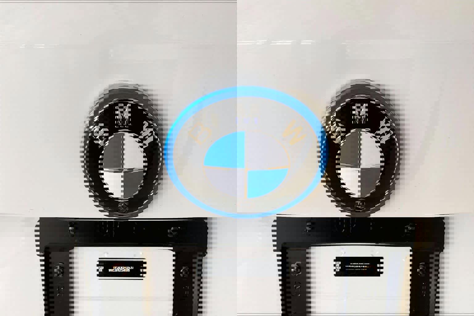 Certified 2025 BMW i4 eDrive40 w/ Driving Assistance Package image 32