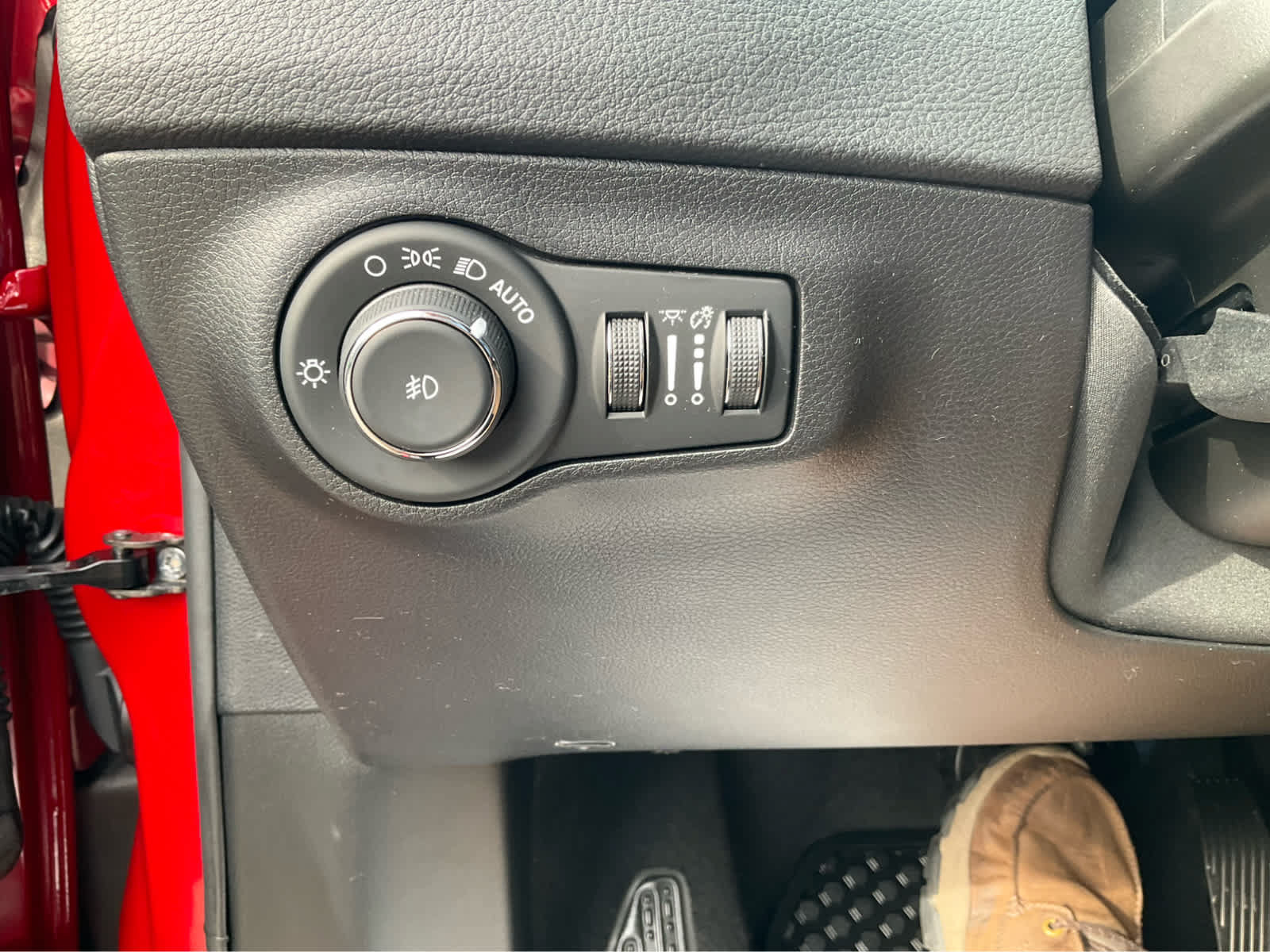 Used 2020 Jeep Compass Latitude AWD/4WD image 15