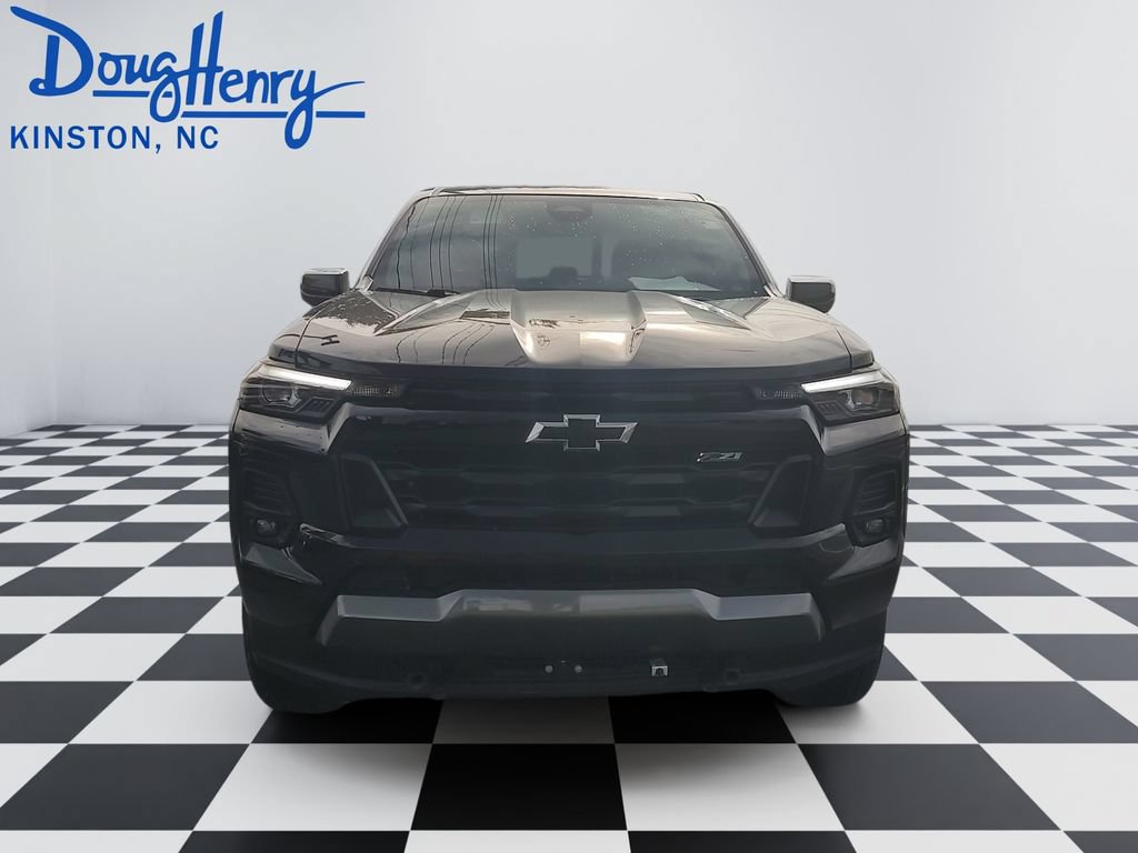 Used 2023 Chevrolet Colorado Z71 w/ Z71 Convenience Package 2 AWD/4WD image 8