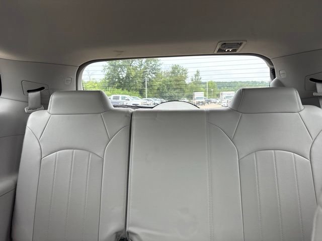 Used 2016 Buick Enclave Premium w/ Experience Buick Package FWD image 18