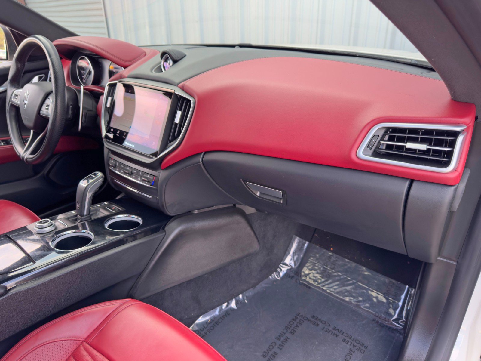 Used 2021 Maserati Ghibli Trofeo image 15