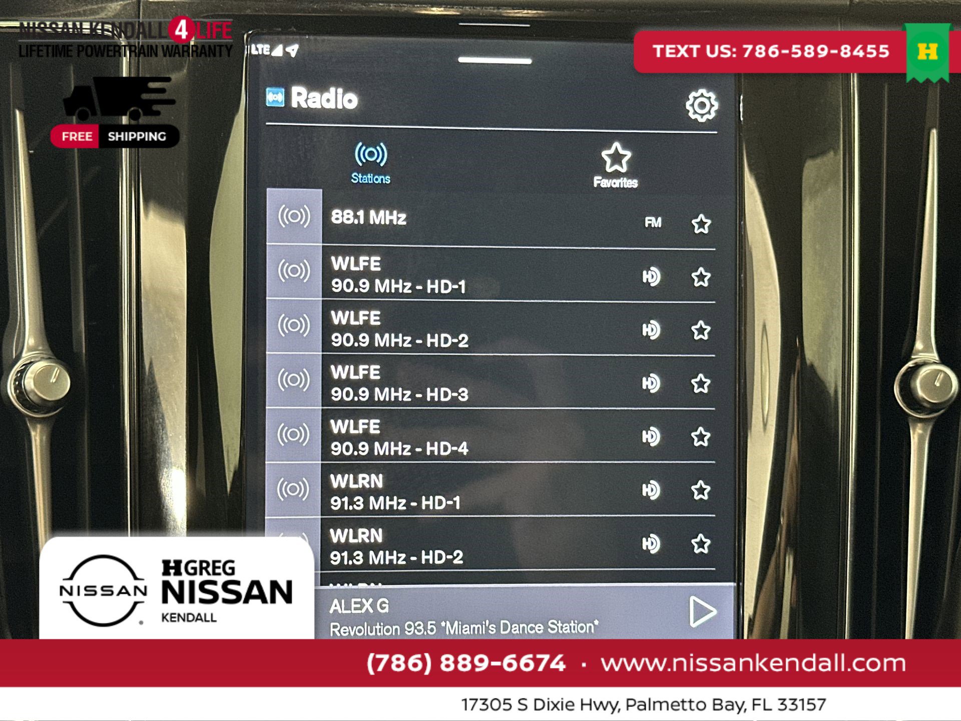 Used 2025 Volvo XC60 B5 Plus image 20