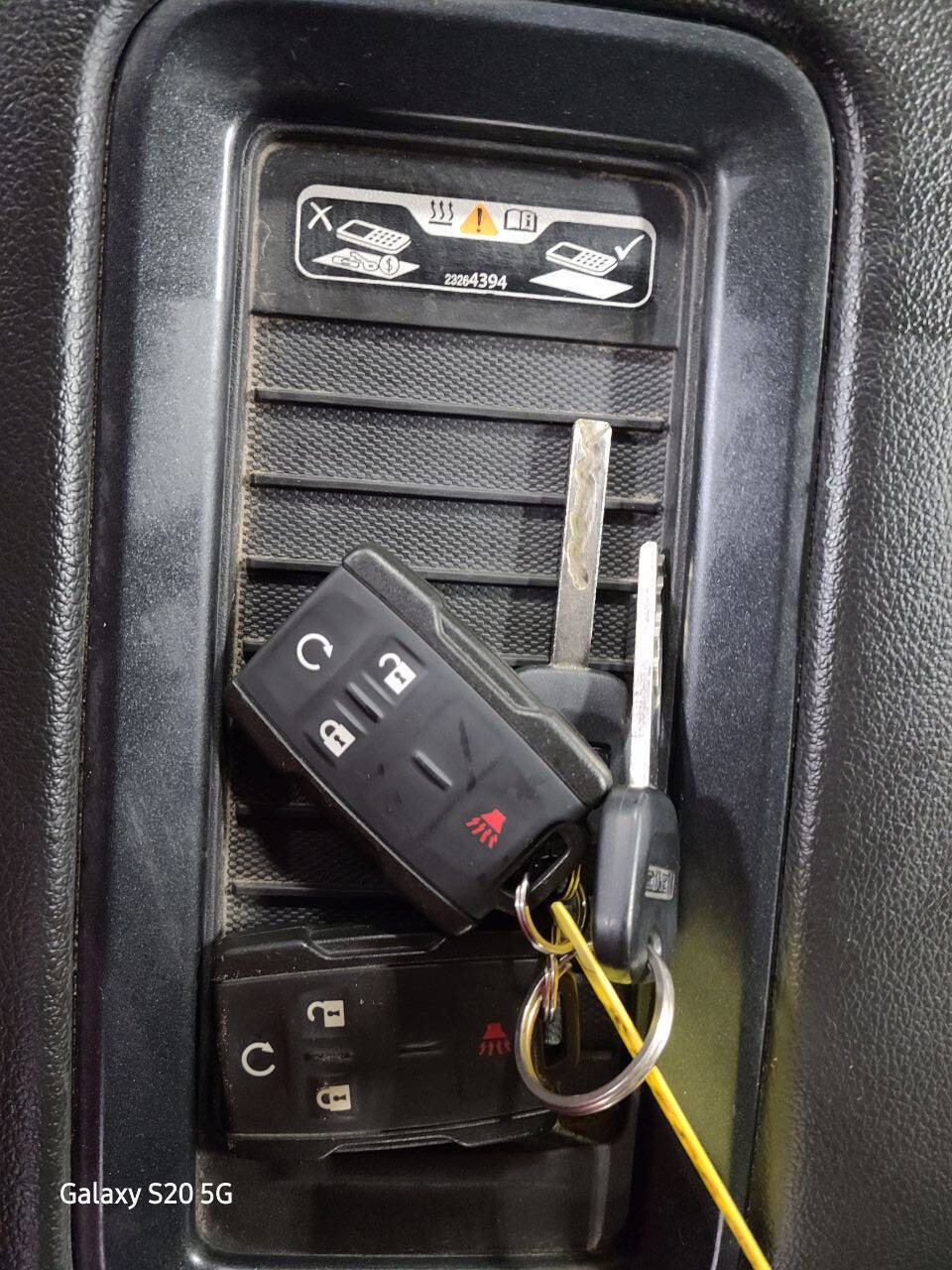 Used 2017 GMC Sierra 1500 SLE w/ SLE Value Package image 29