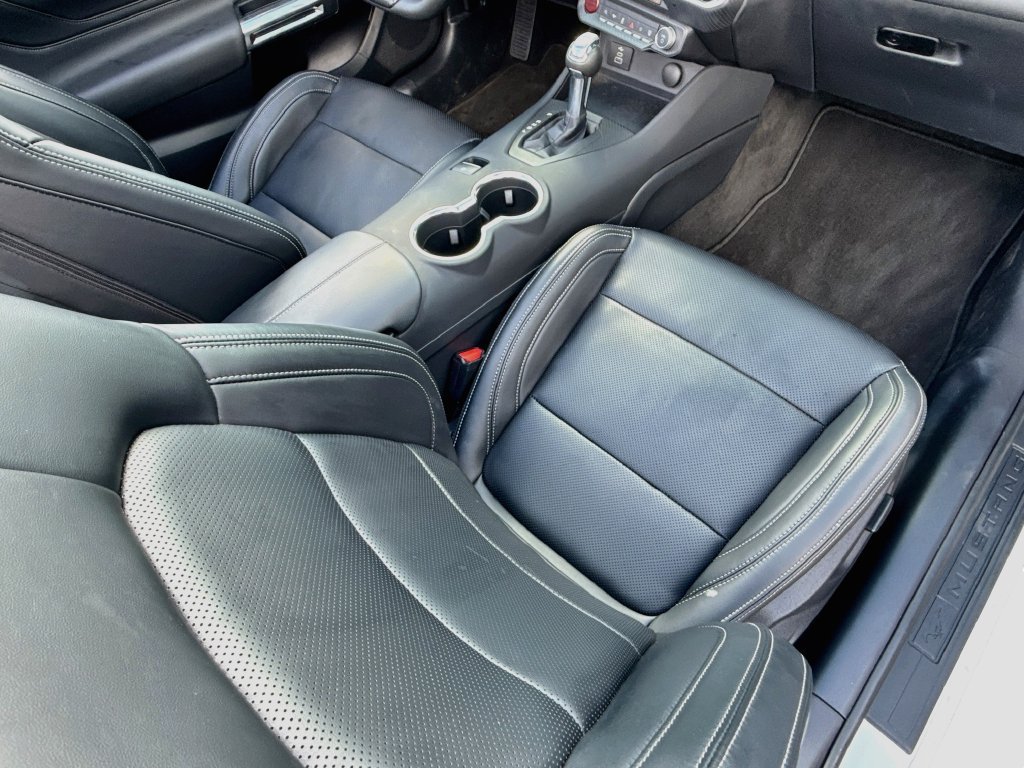 Used 2026 Ford Mustang Premium RWD image 31